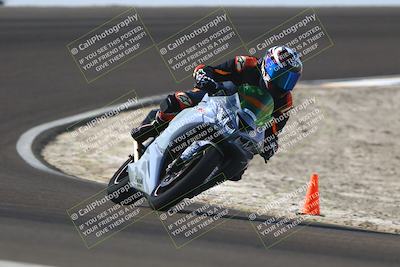 media/Nov-02-2025-Lets Ride (Sun) [[f7a3caa734]]/B Group/1220pm (Turn 2 Outside)/